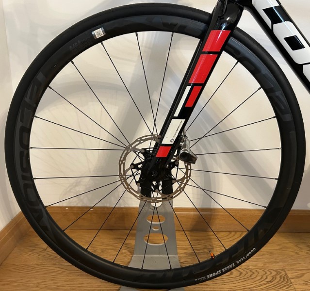 Look-785-Huez-RS-2020-M-13