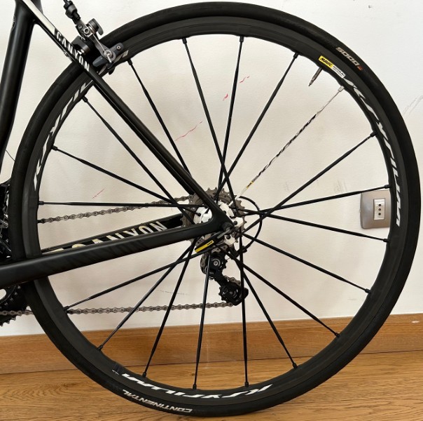 Canyon-Ultimate-CF-SL-F10-2016-S-17