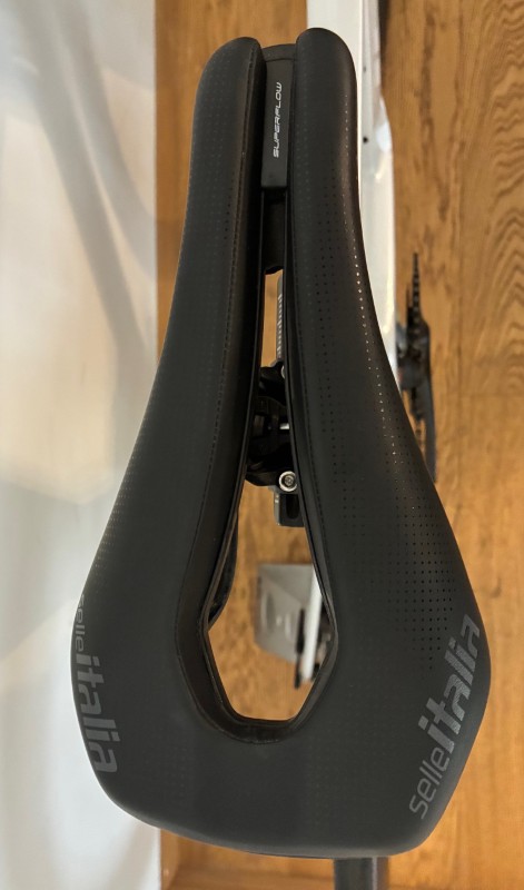 Cube-Aerium-C68X-Race-2025-S-11