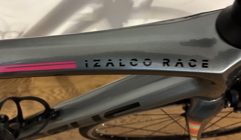 Focus-Izalco-Race-2018-S-08