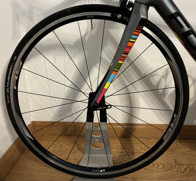 Focus-Izalco-Race-2018-S-15