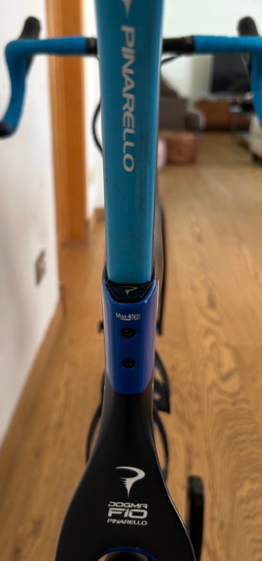 Pinarello-Dogma-F10-Disk-2020-S-10