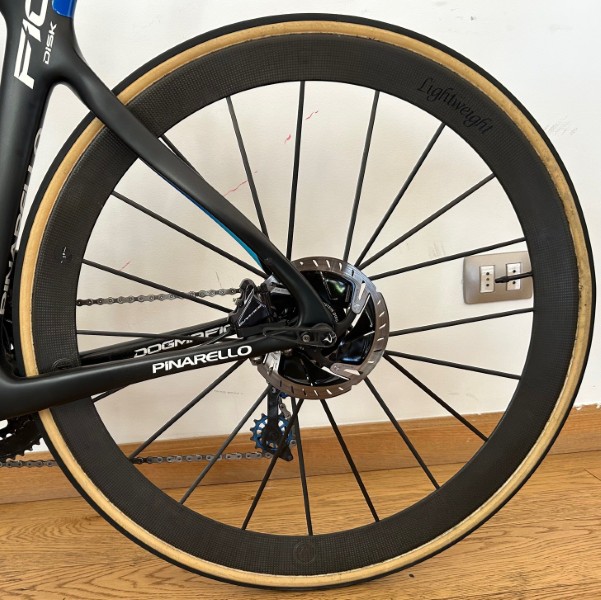 Pinarello-Dogma-F10-Disk-2020-S-16