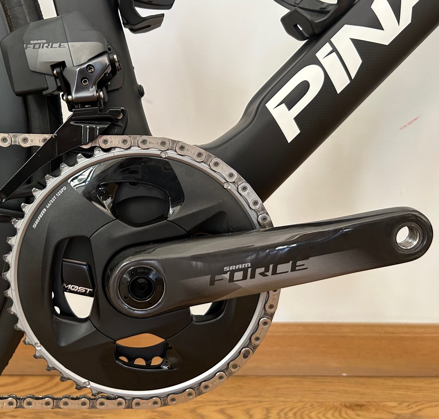 Pinarello-Dogma-F12-2021-54-04