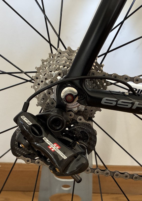 Pinarello-Dogma-65.1-Think-2-2017-56-05