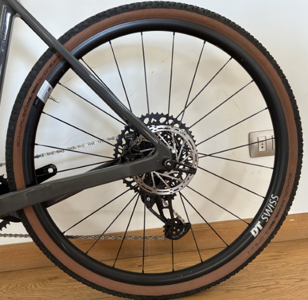 Canyon-Grizl-CF-SL8-Eagle-2025-L-18