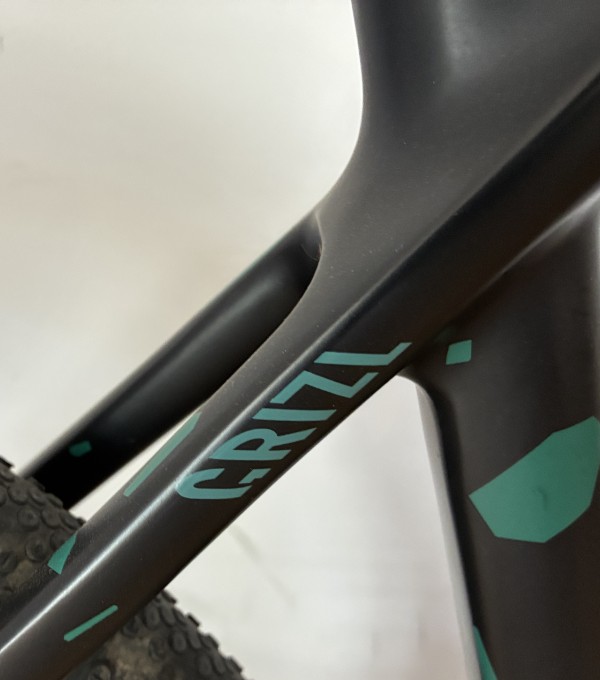 Canyon-Grizl-CF-SLX8-Di2-2021-M-10