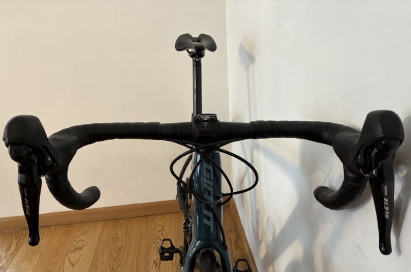 Giant-Defy-2-2022-M-12