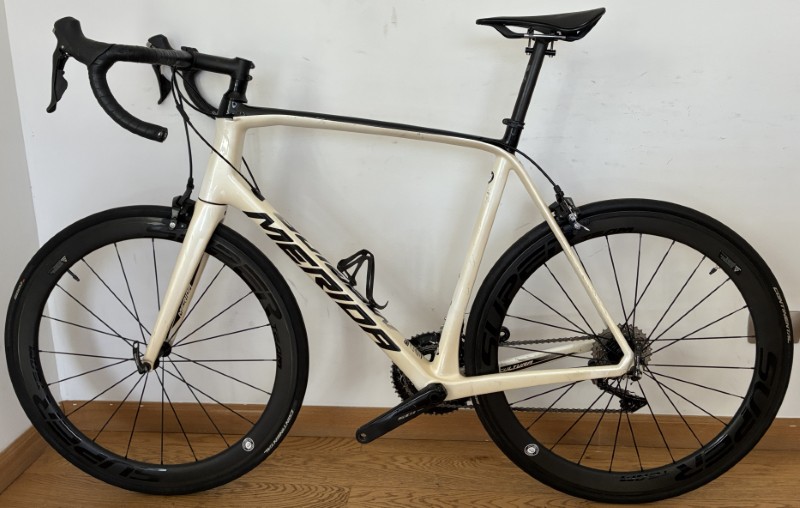 Merida-Scultura-5000-2018-XL-02