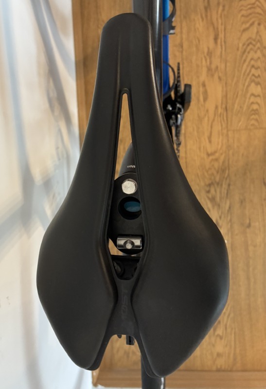 Pinarello-Dogma-F10-Disk-2021-46,5-10