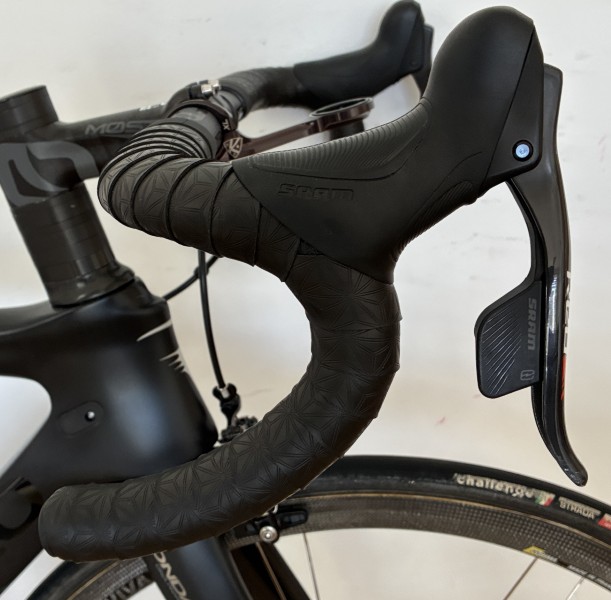 Pinarello-Dogma-F8-2016-51,5-17